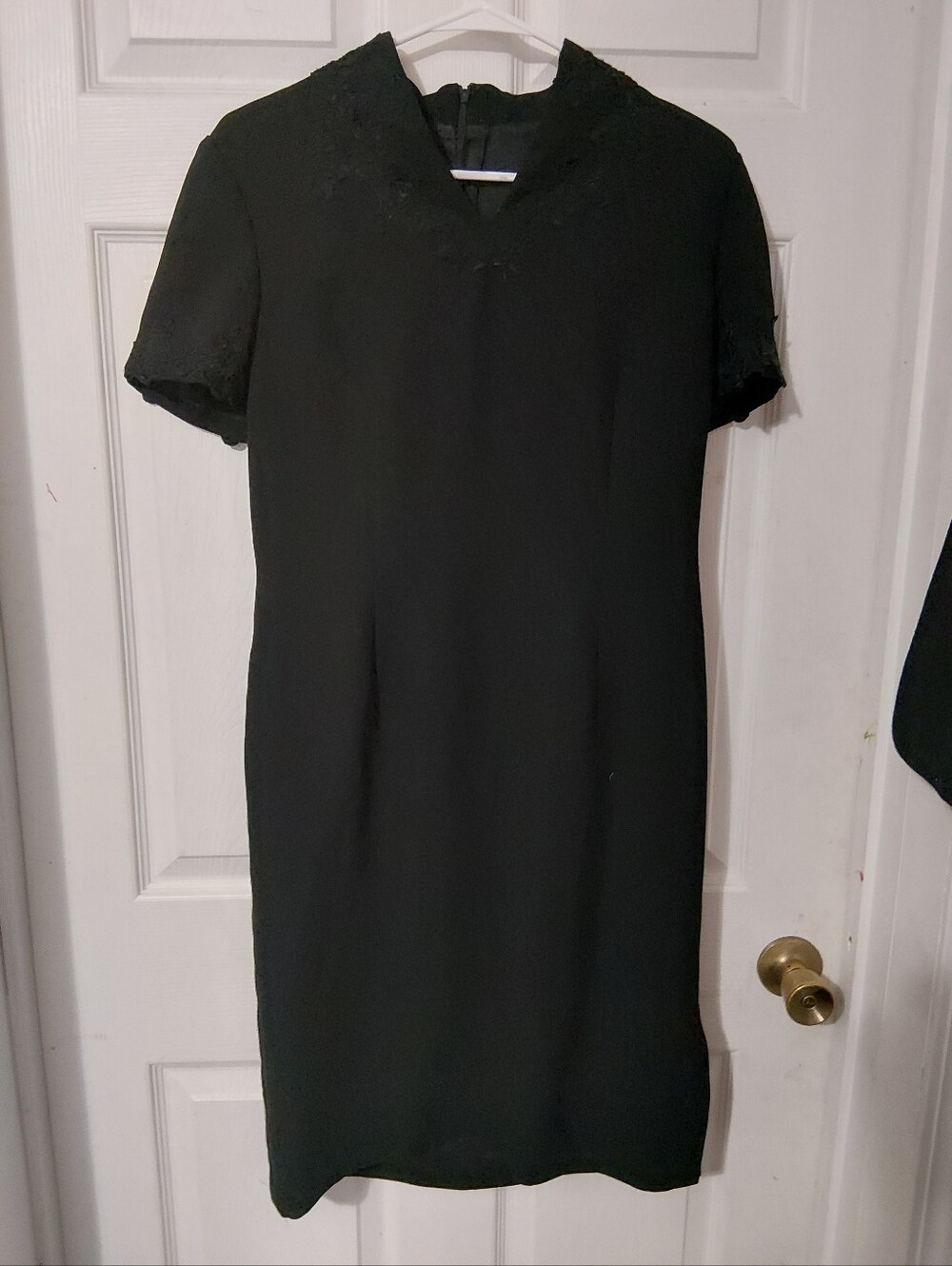 Talbots Black Short Sleeve V-Neck Shift Dress